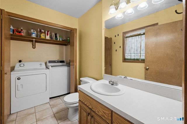 418 Meriden Waterbury Turnpike, Southington, CT 06489