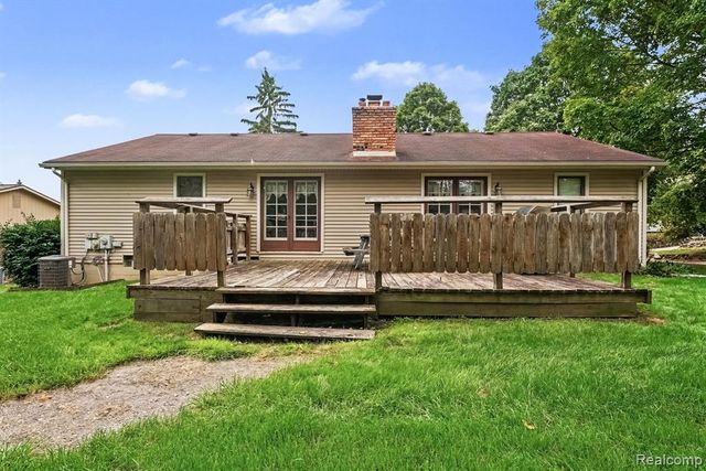 107 Michelle Drive, Romeo, MI 48065