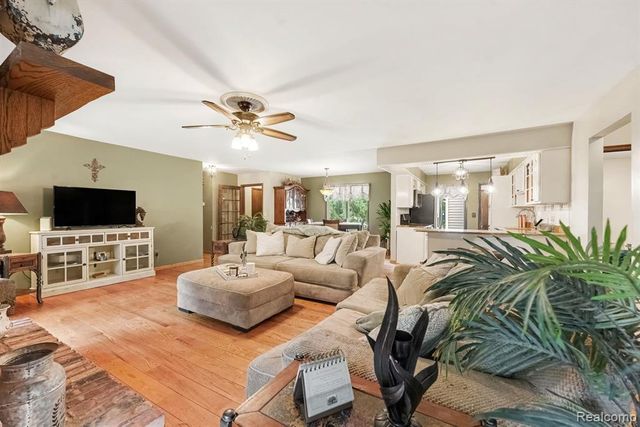 107 Michelle Drive, Romeo, MI 48065