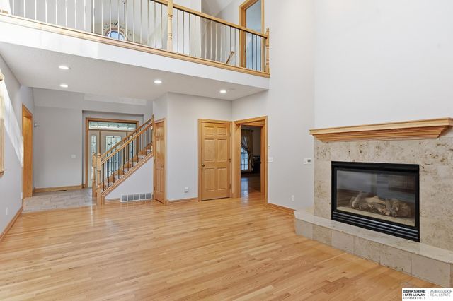 10669 Oak Park Lane, Blair, NE 68008