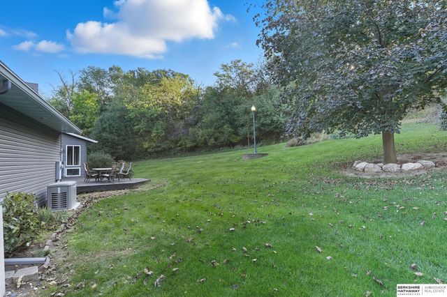 10669 Oak Park Lane, Blair, NE 68008