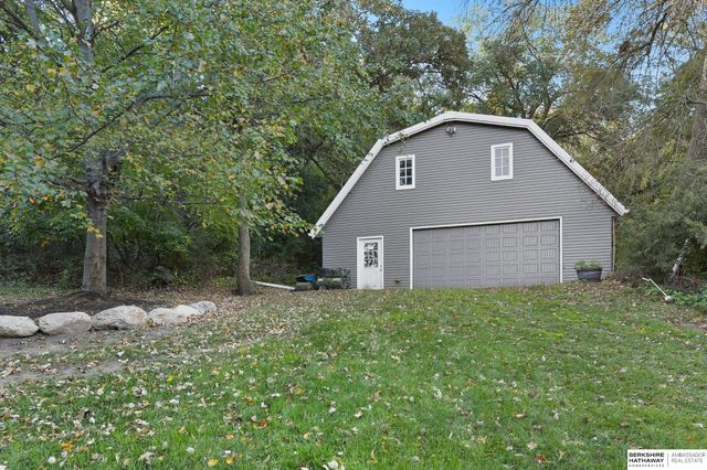 10669 Oak Park Lane, Blair, NE 68008