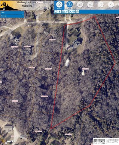 10669 Oak Park Lane, Blair, NE 68008