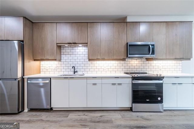 108 Park Place 110, Decatur, GA 30030