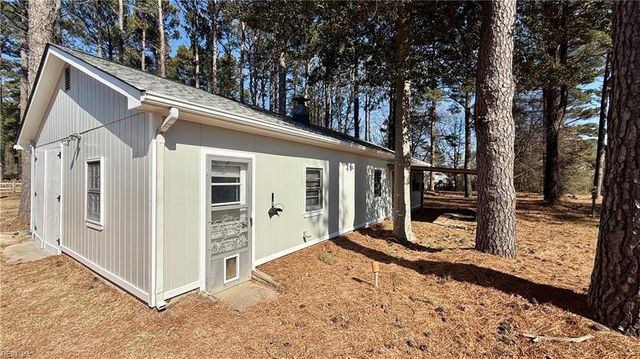 1635 Colonial AVE, Smithfield, VA 23430