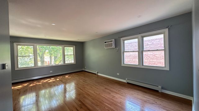 5404 N Central Avenue 2, Chicago, IL 60630