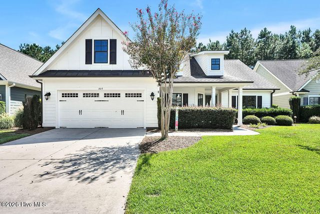 2017 Forest View Circle, Leland, NC 28451