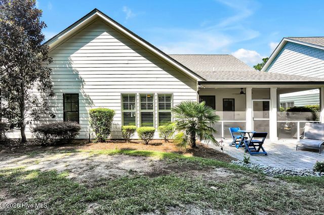 2017 Forest View Circle, Leland, NC 28451