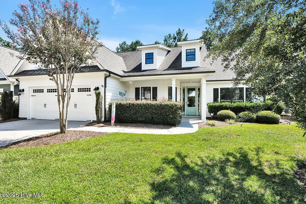 2017 Forest View Circle, Leland, NC 28451