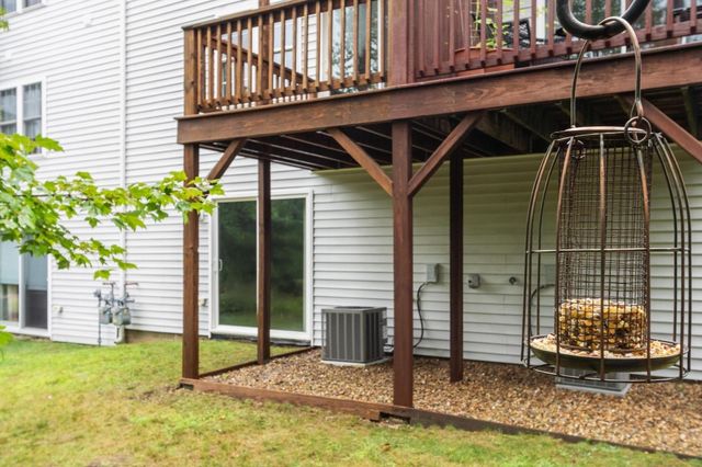 9 Green Briar Rd 9, Fitchburg, MA 01420
