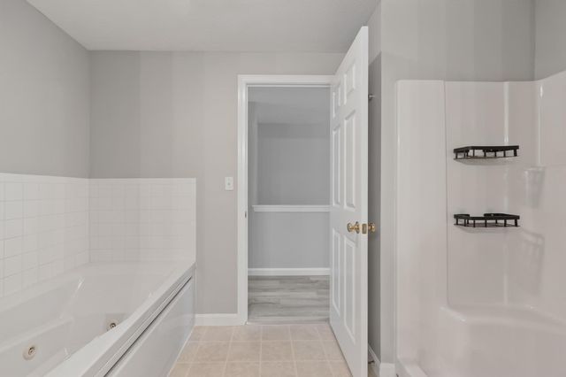 9 Green Briar Rd 9, Fitchburg, MA 01420