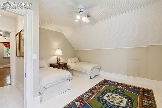 9 Broadmoor Avenue, Colorado Springs, CO 80906