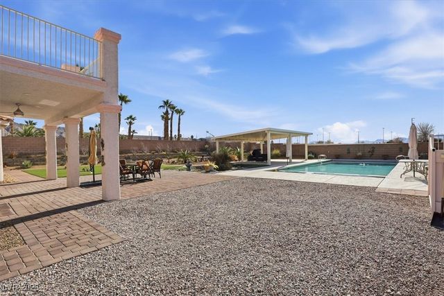 6845 Cedar Basin Avenue, Las Vegas, NV 89142