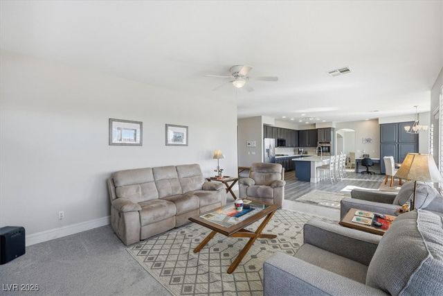 6845 Cedar Basin Avenue, Las Vegas, NV 89142