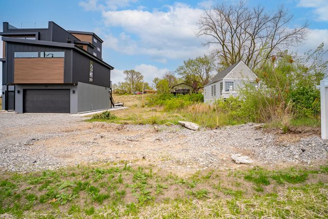 741 N Lake Street, Gary, IN 46403