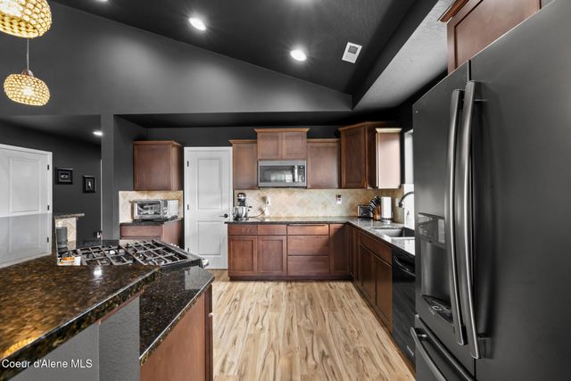 1779 N Clark Fork Pkwy, Post Falls, ID 83854