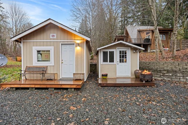 11027 Shuksan Rim Drive, Deming, WA 98244