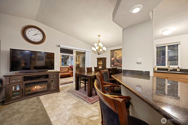 11027 Shuksan Rim Drive, Deming, WA 98244