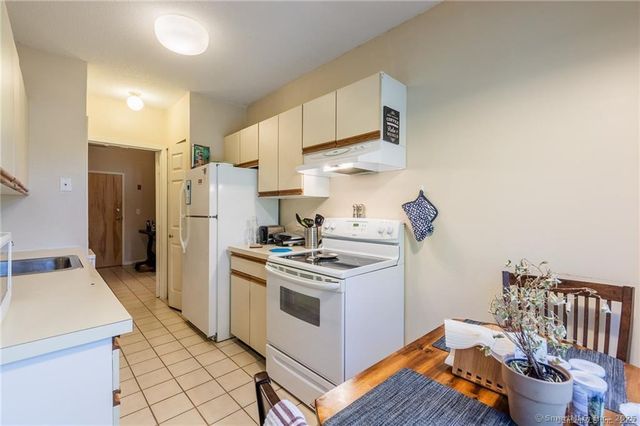 500 Prospect Street APT 1F, New Haven, CT 06511