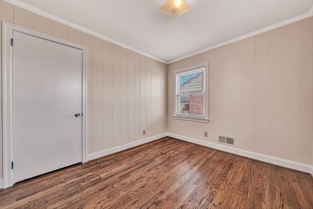 1013 Gardens RD, Roanoke, VA 24014