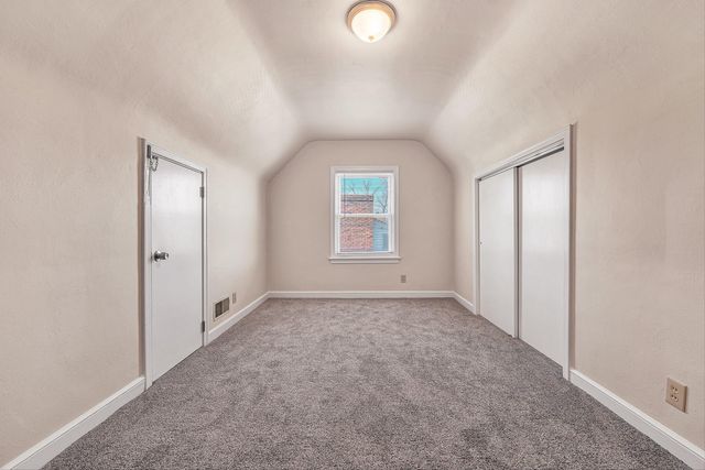 1013 Gardens RD, Roanoke, VA 24014