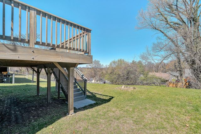 1013 Gardens RD, Roanoke, VA 24014