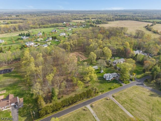 115 Barbertown Point Breeze, Kingwood Twp., NJ 08825