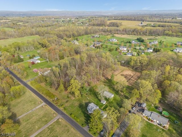 115 Barbertown Point Breeze, Kingwood Twp., NJ 08825