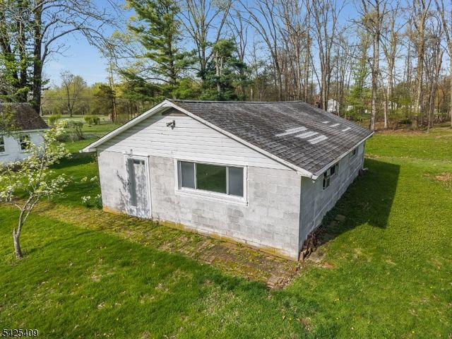 115 Barbertown Point Breeze, Kingwood Twp., NJ 08825