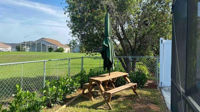 3022 BRANSBURY CT, Kissimmee, FL 34747