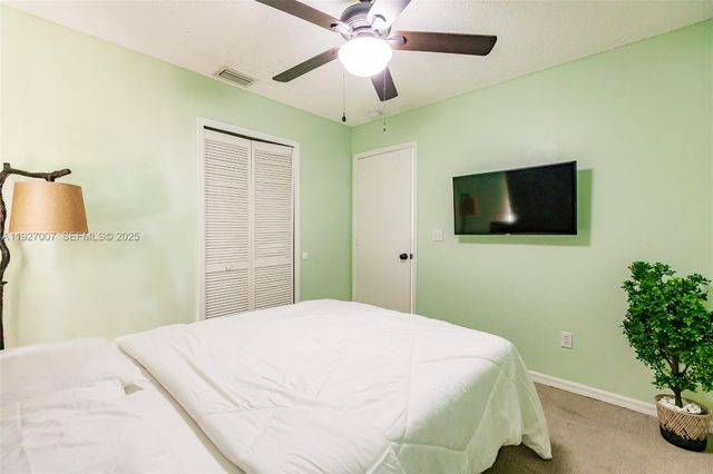 3022 BRANSBURY CT, Kissimmee, FL 34747