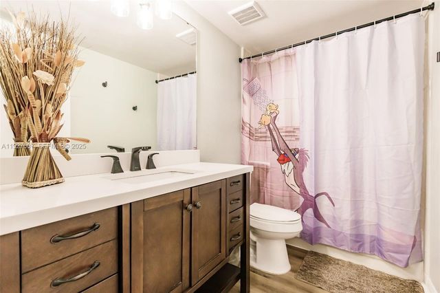 3022 BRANSBURY CT, Kissimmee, FL 34747