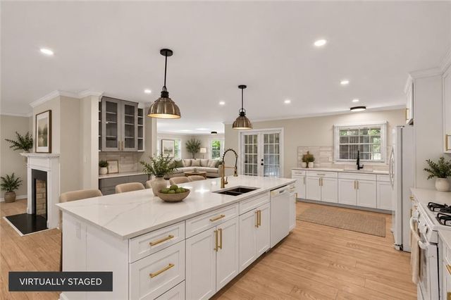 3121 Cascade Road SW, Atlanta, GA 30311