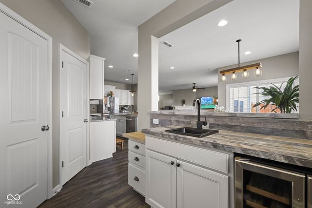 6842 Shooting Star Drive, Whitestown, IN 46075