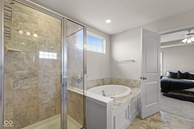 6842 Shooting Star Drive, Whitestown, IN 46075