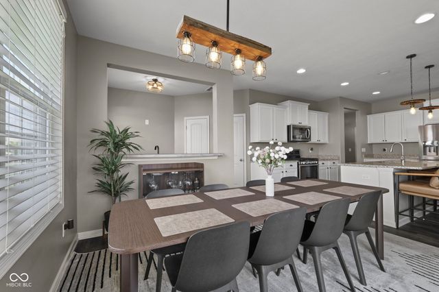 6842 Shooting Star Drive, Whitestown, IN 46075