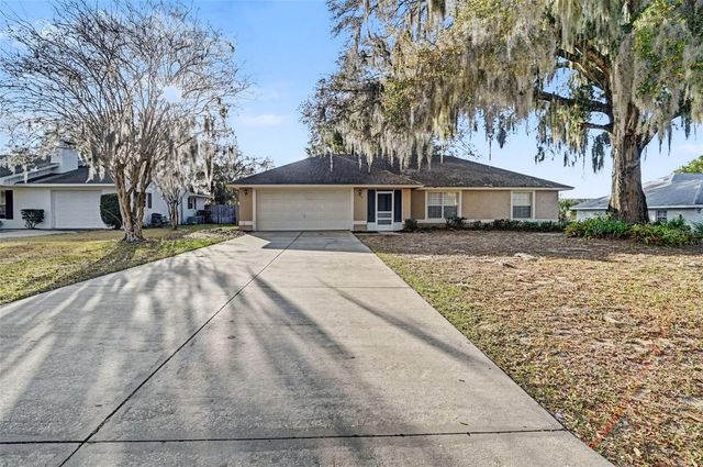 1004 LANTANA DRIVE, Eustis, FL 32726