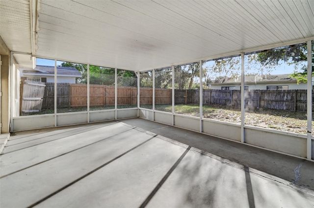 1004 LANTANA DRIVE, Eustis, FL 32726