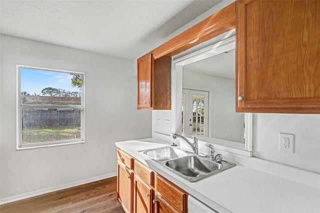 1004 LANTANA DRIVE, Eustis, FL 32726