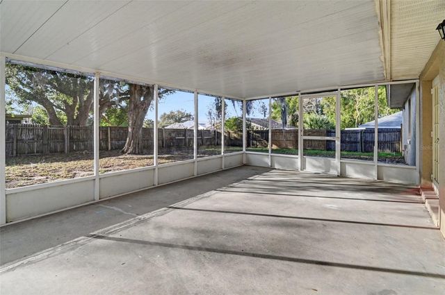 1004 LANTANA DRIVE, Eustis, FL 32726