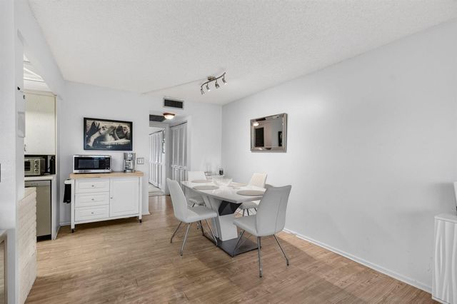 4048 Rexford C 4048, Boca Raton, FL 33434
