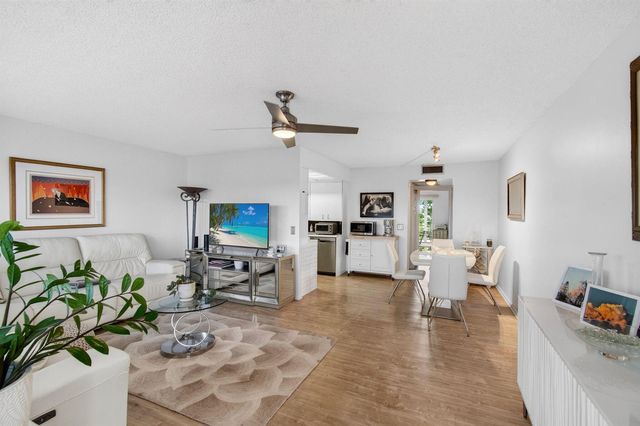 4048 Rexford C 4048, Boca Raton, FL 33434