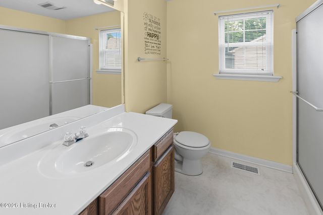 5908 Saddle Blanket Dr, Louisville, KY 40219