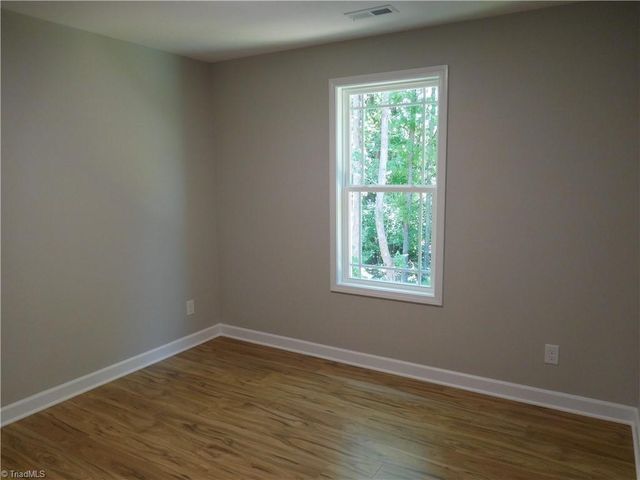 415 N Scientific Street, High Point, NC 27260