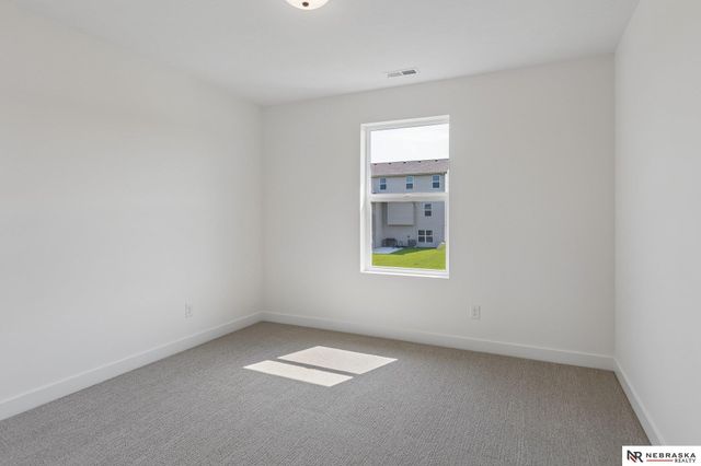 11209 N 173 Street, Bennington, NE 68007