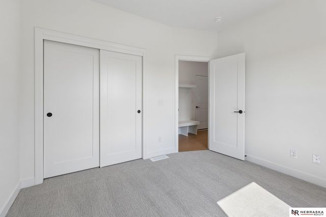 11209 N 173 Street, Bennington, NE 68007