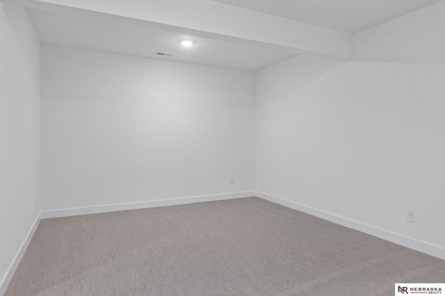 11209 N 173 Street, Bennington, NE 68007