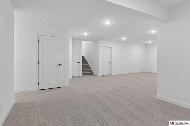 11209 N 173 Street, Bennington, NE 68007