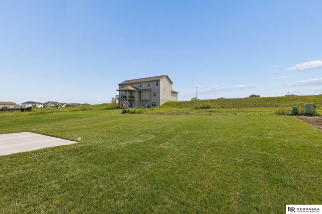 11209 N 173 Street, Bennington, NE 68007
