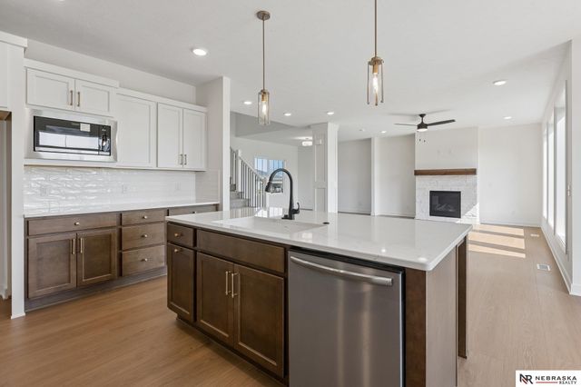 11209 N 173 Street, Bennington, NE 68007